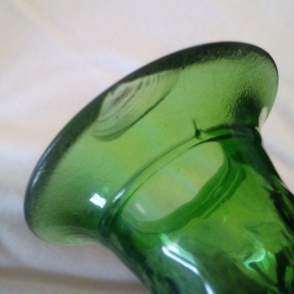 Green Glass Bowl and Vase Set By EO Brody Company Cleveland Ohio USA - Picture 6 of 7